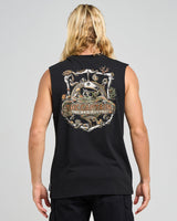 The Mad Hueys The Sea Captain Tank