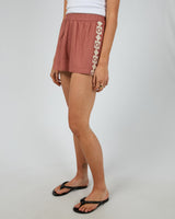 Silent Theory Capri Short