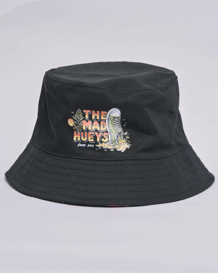 The Mad Hueys Shoey Bar Reversible Bucket Hat