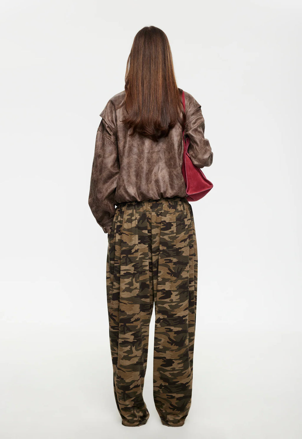 Lioness Kenny Bomber