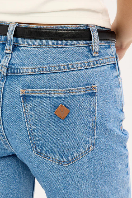 Abrand 95 Straight Debbie