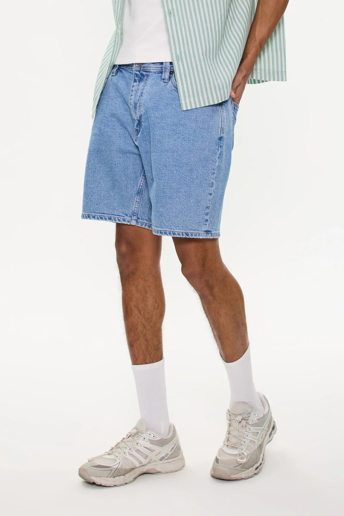 Abrand A3 Straight Larry Short