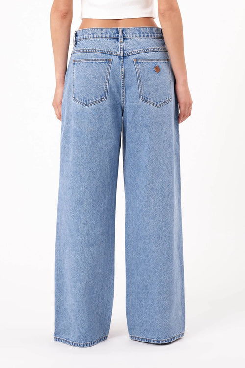 Abrand 95 Super Baggy Gigi Jean