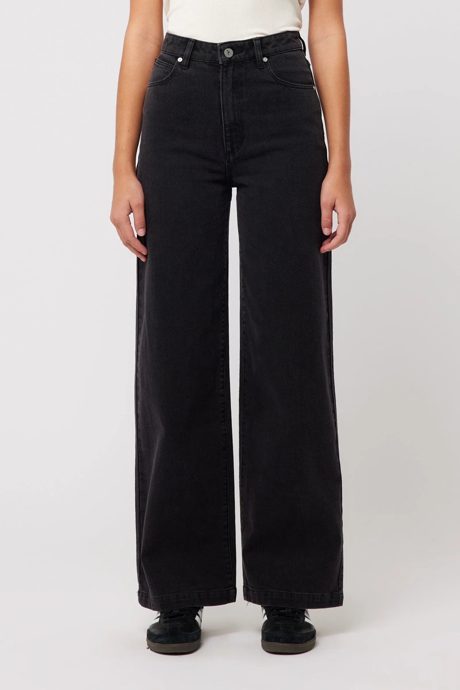 Abrand 94 Wide Sophie