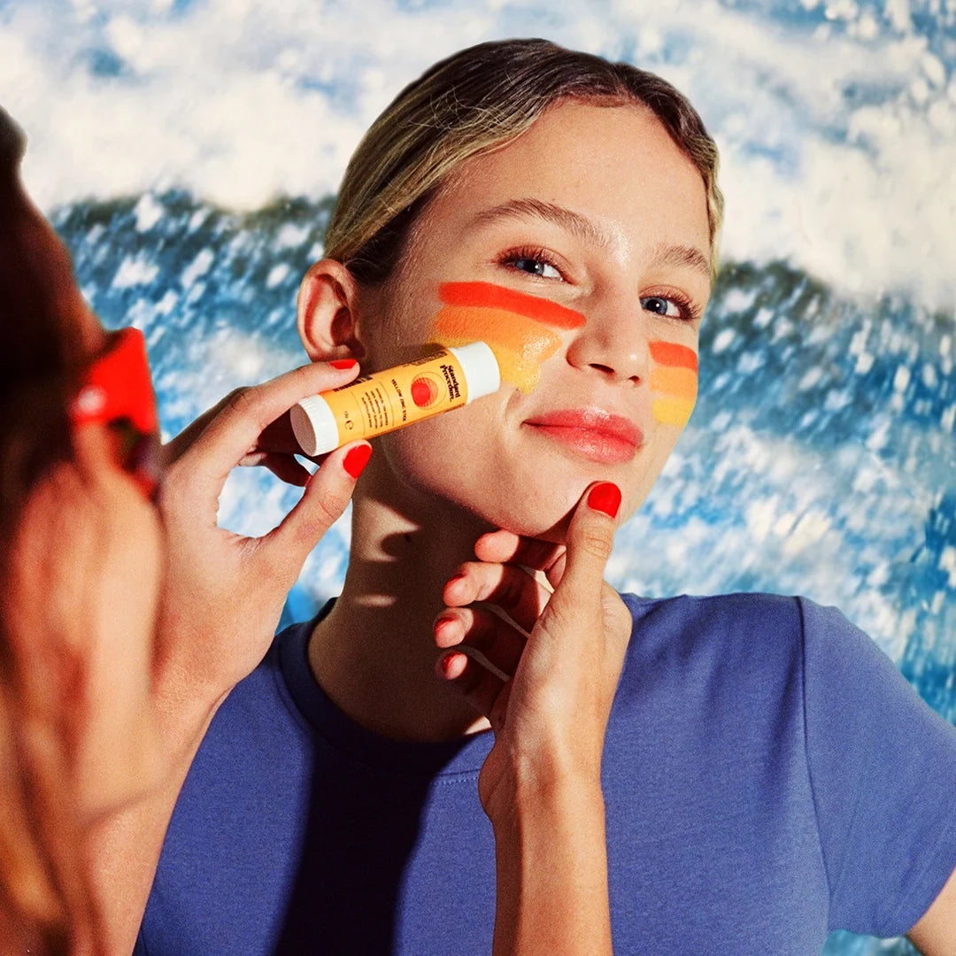 Standard Procedure Coloured Zinc Sticks SPF 50