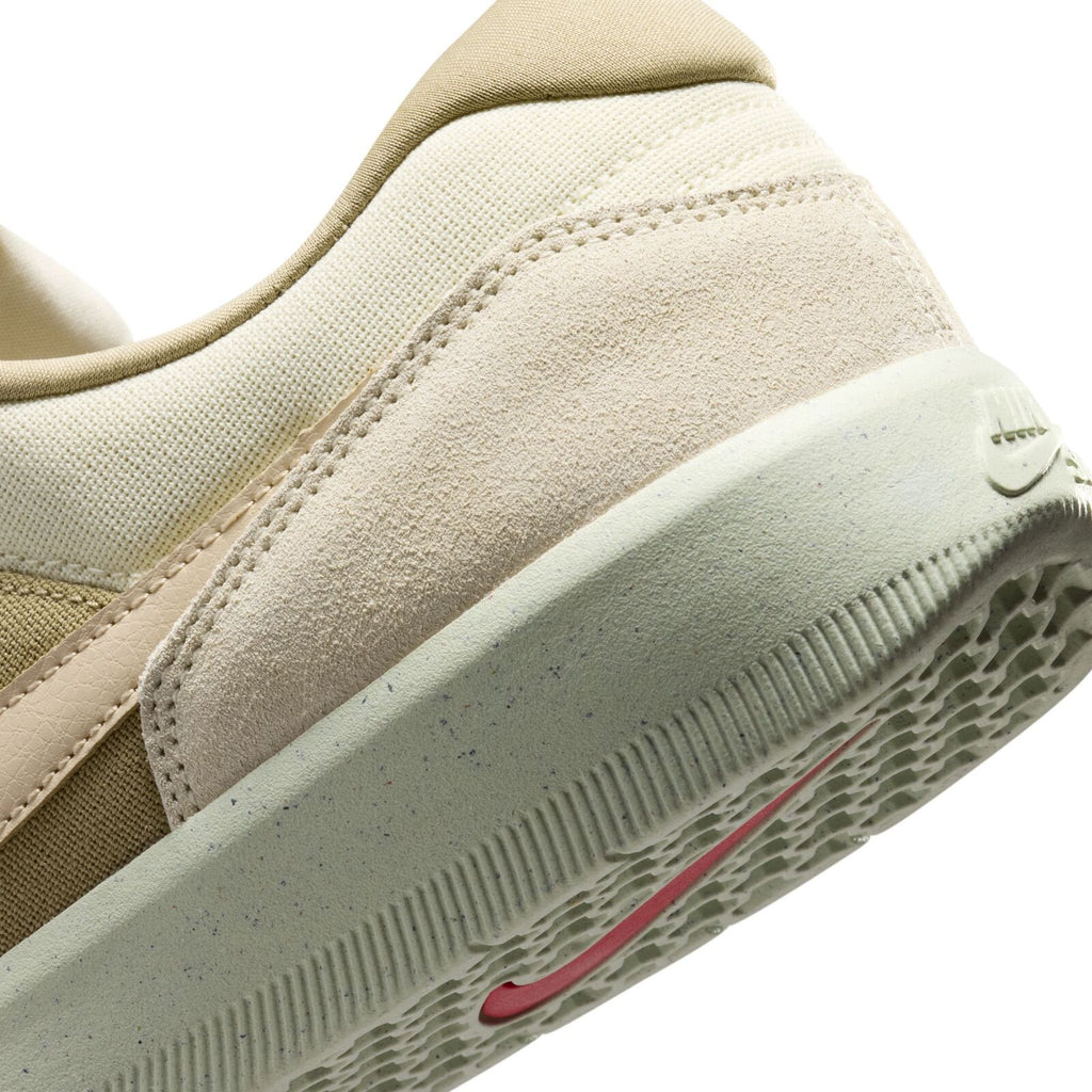 Nike SB Force 58