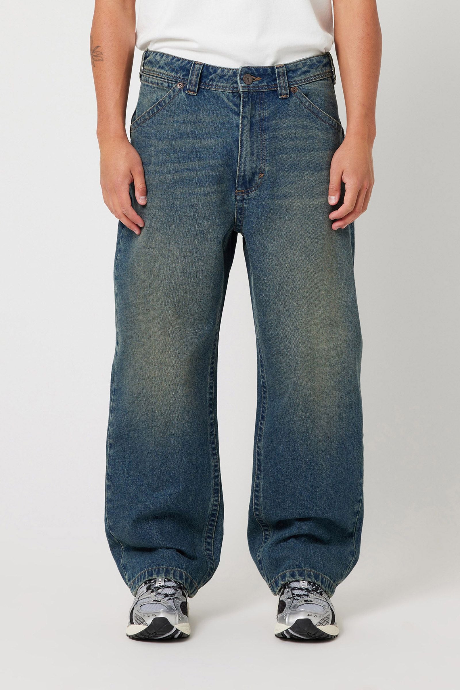 Abrand RC A6 Big Baggy Zane Board Jean