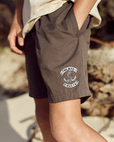 The Mad Hueys Skull Anchor 15' Volley Short