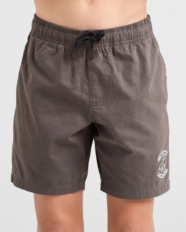 The Mad Hueys Skull Anchor 15' Volley Short