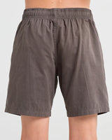 The Mad Hueys Skull Anchor 15' Volley Short