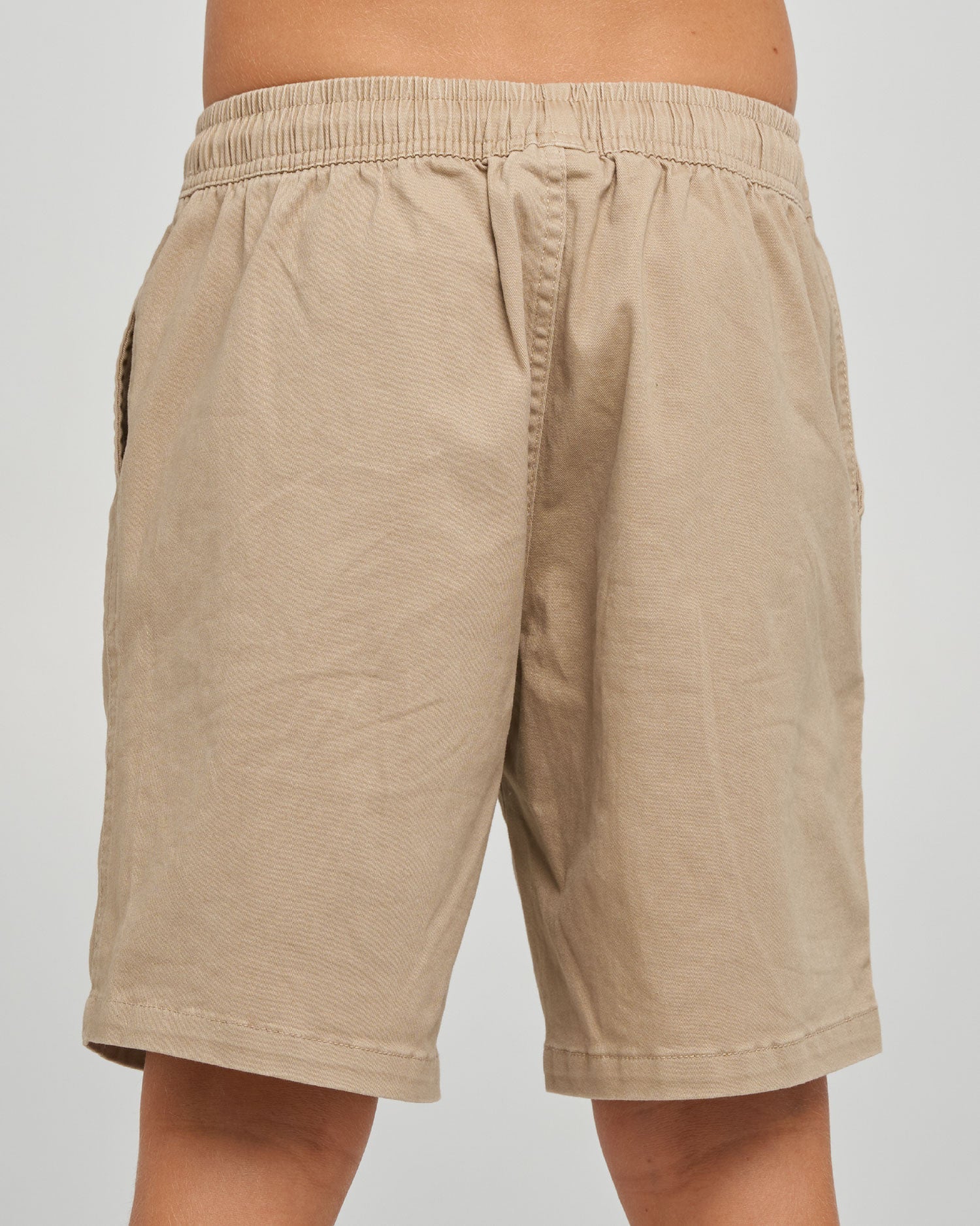 The Mad Hueys Standard Youth 16" Chino