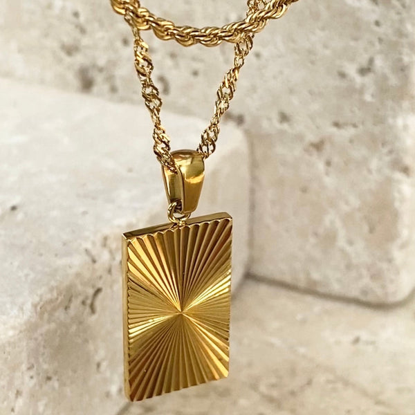 Ever Motion Pendant Necklace