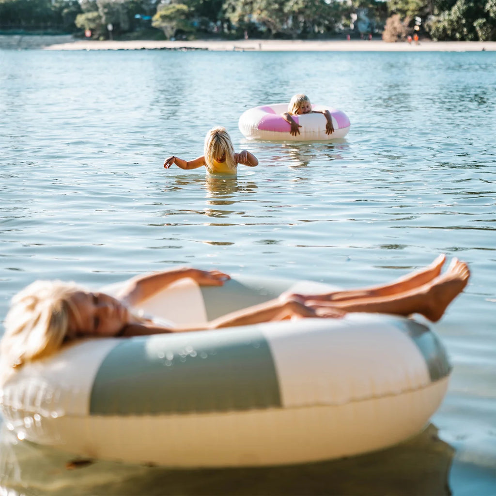 Sunny Life The Vacy Tube Pool Ring