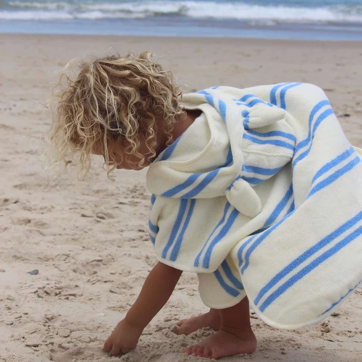 Sunny Life Sammy The Seagull Kids Character Hooded Towel