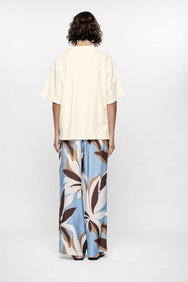 Staple The Label Mae Graphic Tee