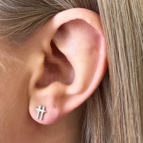 Ever Swish Silver Stud Earring