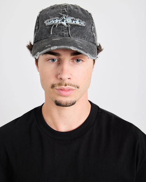 Wndrr Stxr Distressed Cap