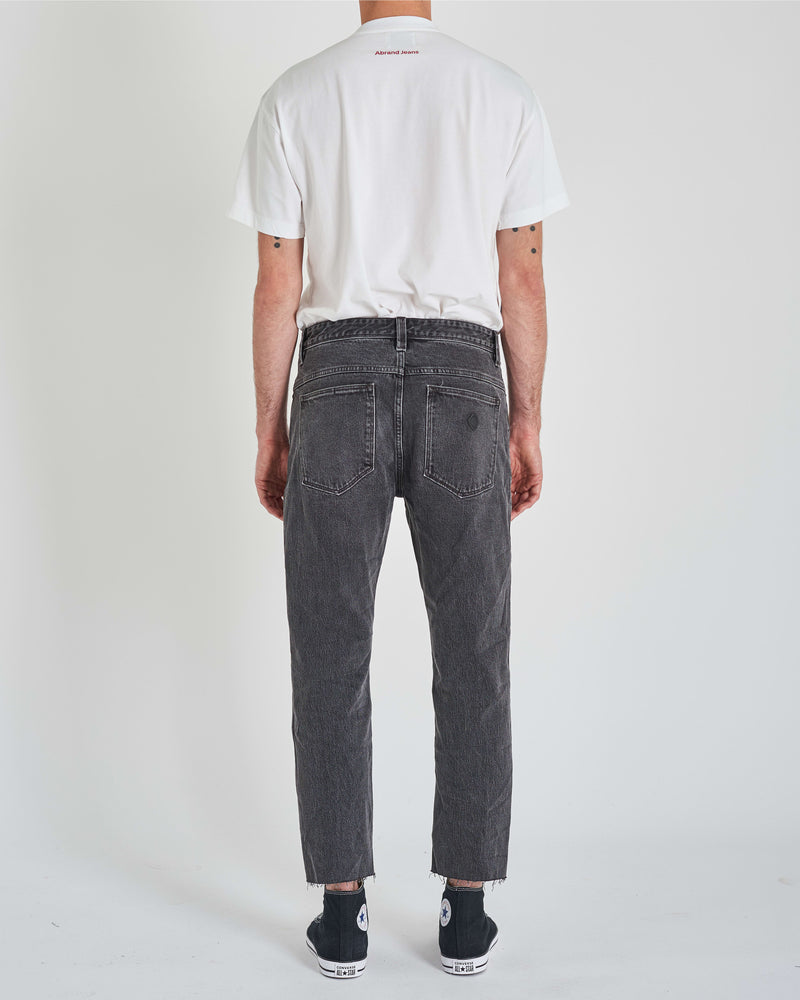 Abrand A Cropped Straight Bandit Jean